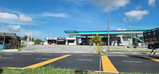 Petronas Jalan Langgar
