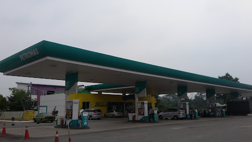 PETRONAS - Impian Emas
