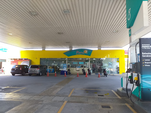 Petronas Station Bandar Tun Hussein Onn 1 (aknh kamalia)
