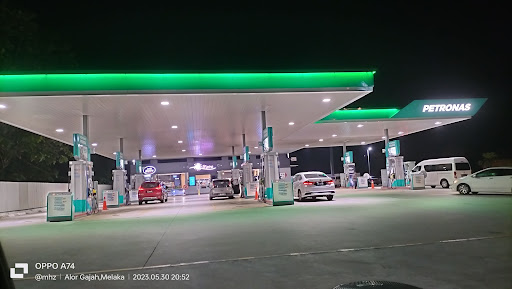 Petronas Ayer Keroh Northbound