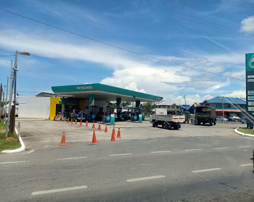 Petronas Jalan Segama