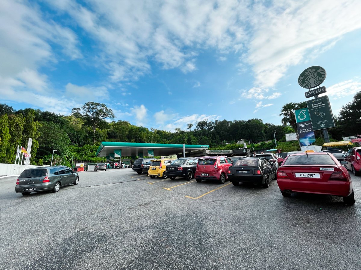 Pendapat tentang PETRONAS Lingkaran Karak 1 PETRONAS Lingkaran Karak: Pendapat & Pengalaman Perjalanan