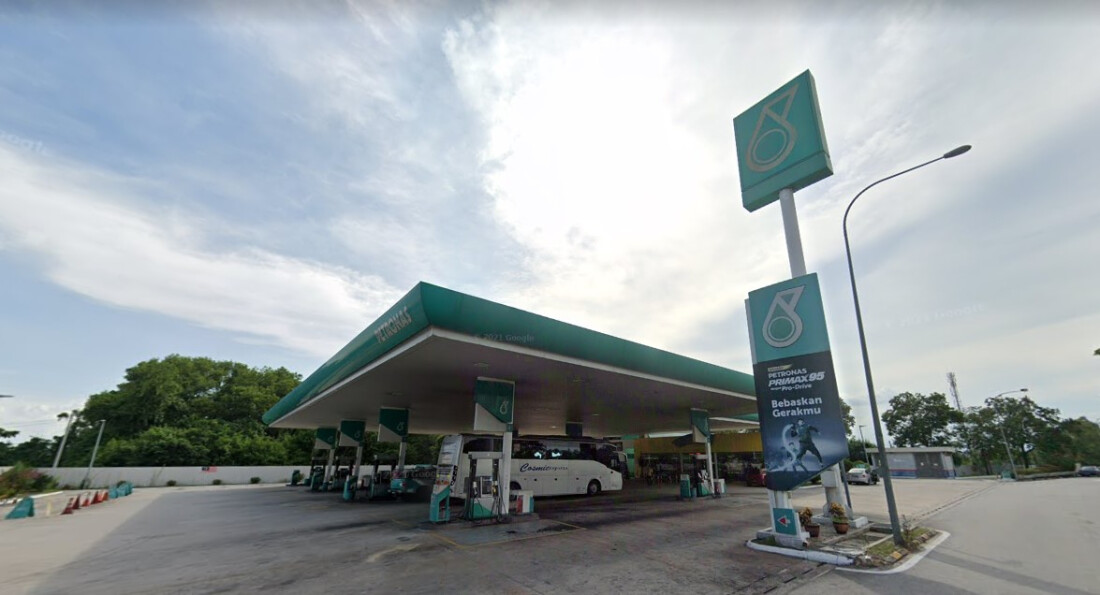 Pendapat tentang Petronas Jalan Simpang 1 Pendapat Orang Ramai Tentang Petronas Jalan Simpang: Lokasi & Kemudahan