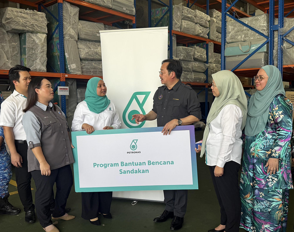 Pendapat Kedai PETRONAS di Jalan Utara Sandakan